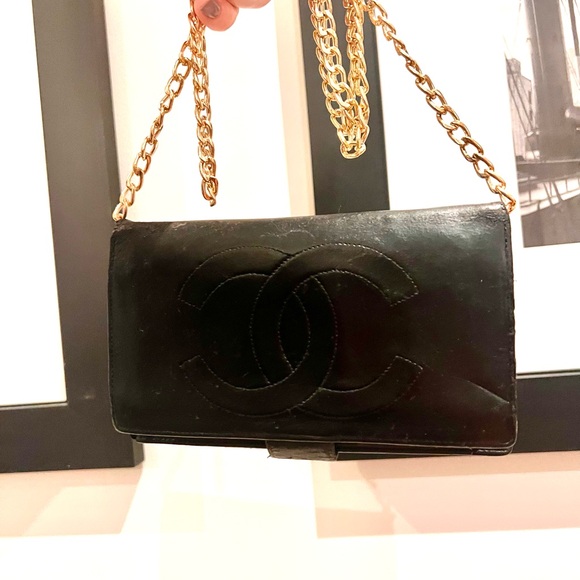 CHANEL CC Logo Vintage Leather Long Wallet - Picture 3 of 14